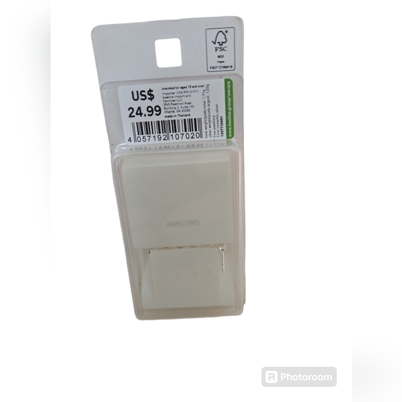 I am sterling silver Zirconia stud earrings. - Picture 2 of 3